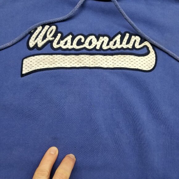 ✅Men’s LARGE Blue Pullover Hoodie Wisconsin Embroidered Logo Vintage Look *STAIN - Picture 2 of 11